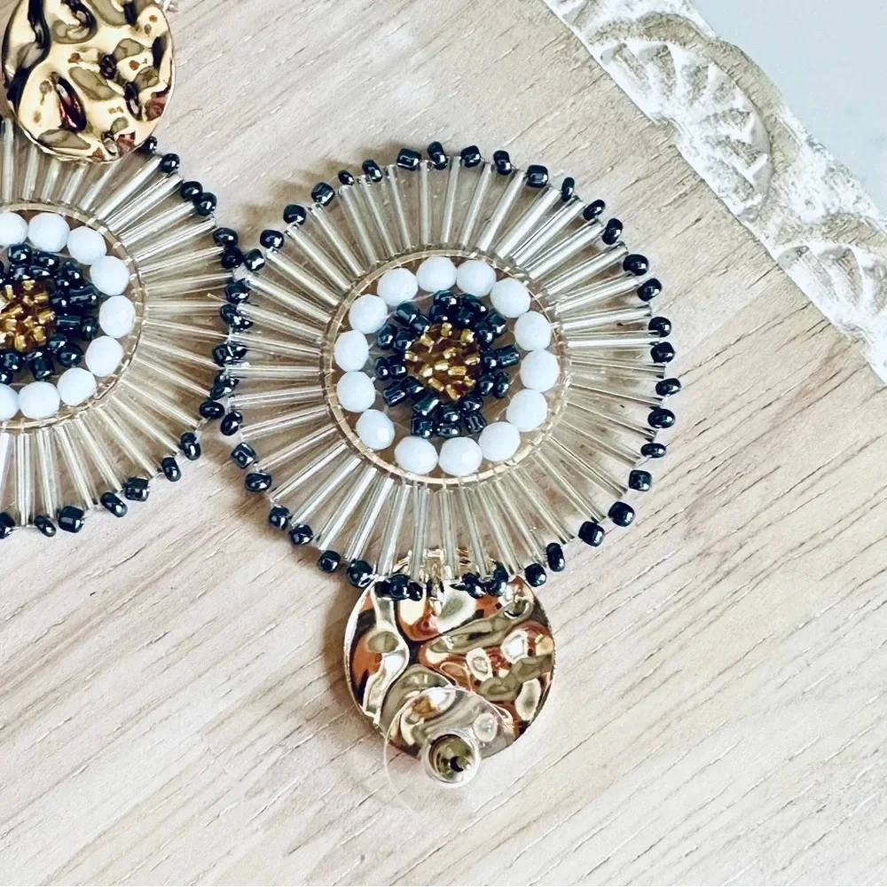 2/$30🌵 Gray Gold White Beaded Circle Bohemian Boho Statement NEW Dangle Gift